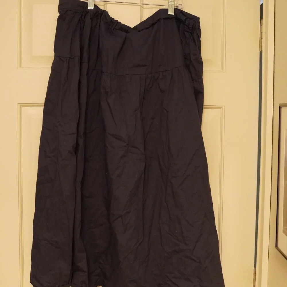 Old Navy 2X Dark Navy Midi Skirt Plus Size Flowy Pull On Casual - Picture 3 of 3